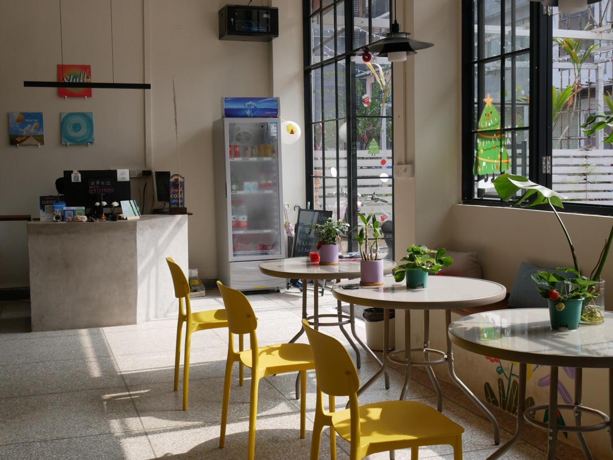 Pomelo Hostel Xingping Yangshuo Bagian luar foto